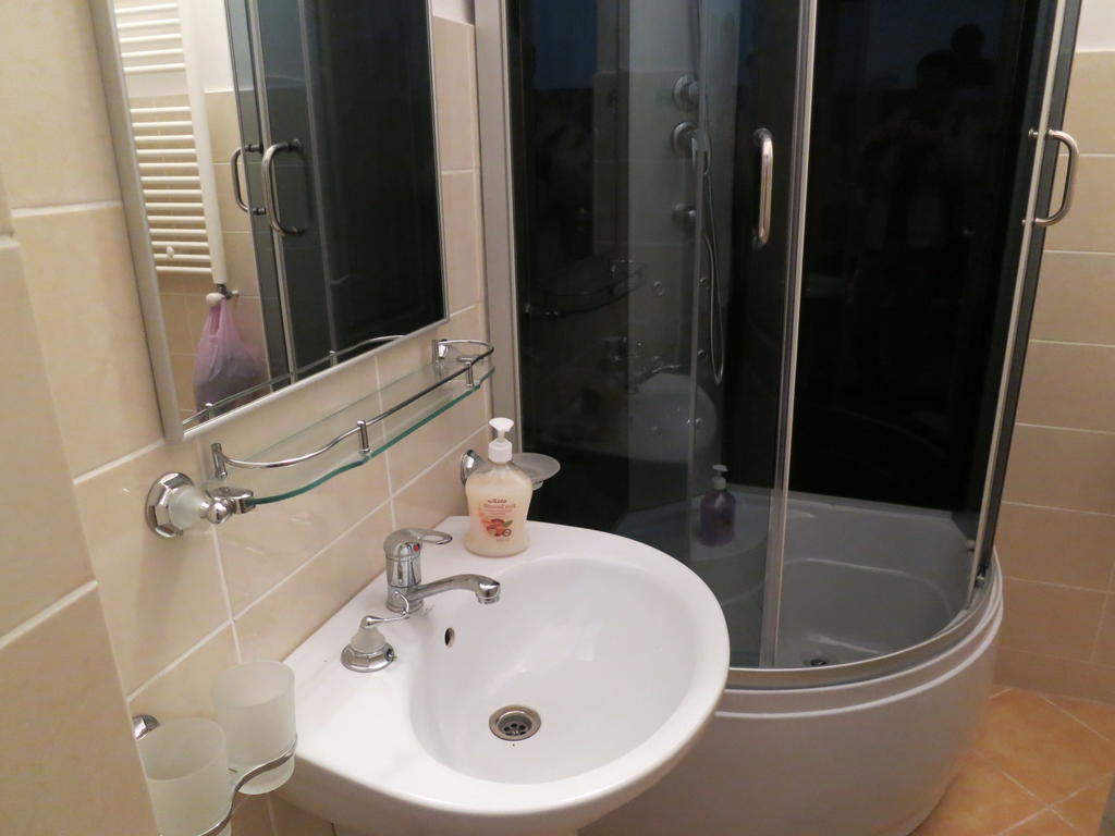 Hostel Pangeea Sibiu Ngoại thất bức ảnh