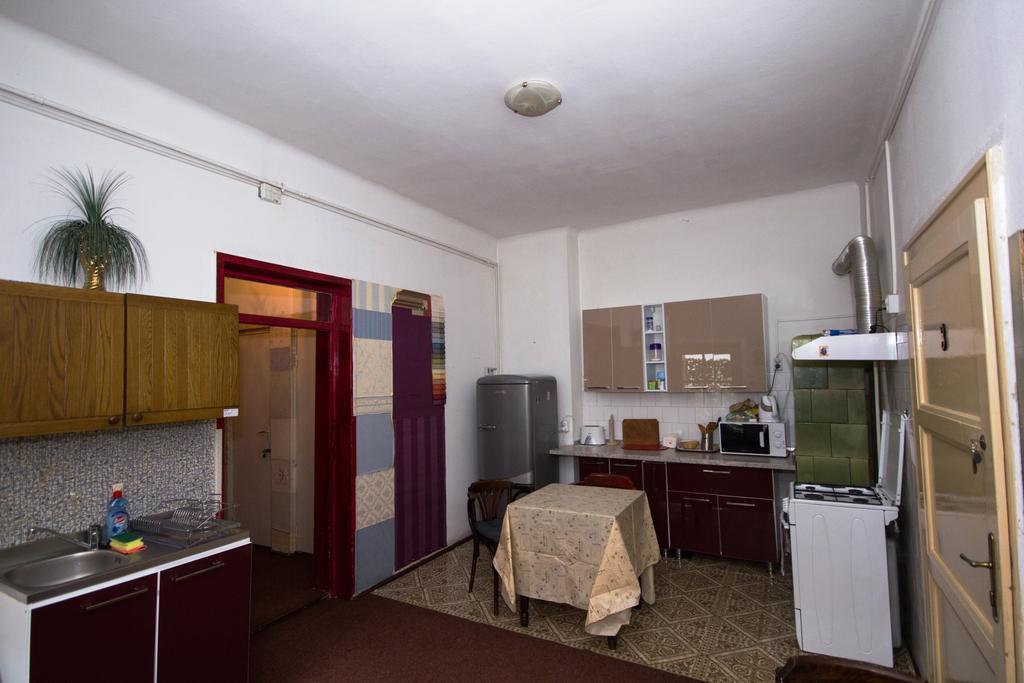 Hostel Pangeea Sibiu Ngoại thất bức ảnh