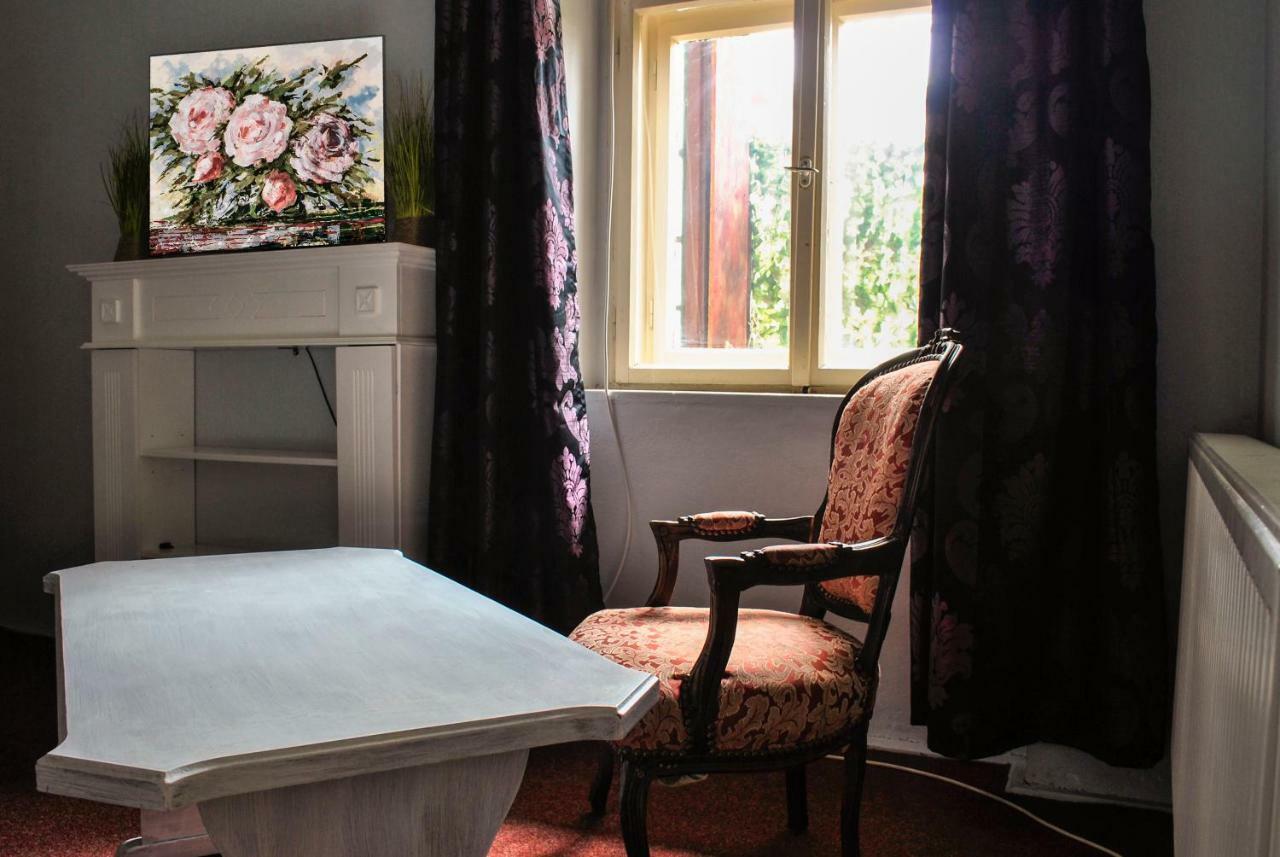Hostel Pangeea Sibiu Ngoại thất bức ảnh